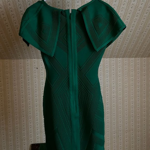 Herve Leger Womens Green Embossed Shoulder-Flap Bandage Bodycon Dress, S - Picture 4 of 4